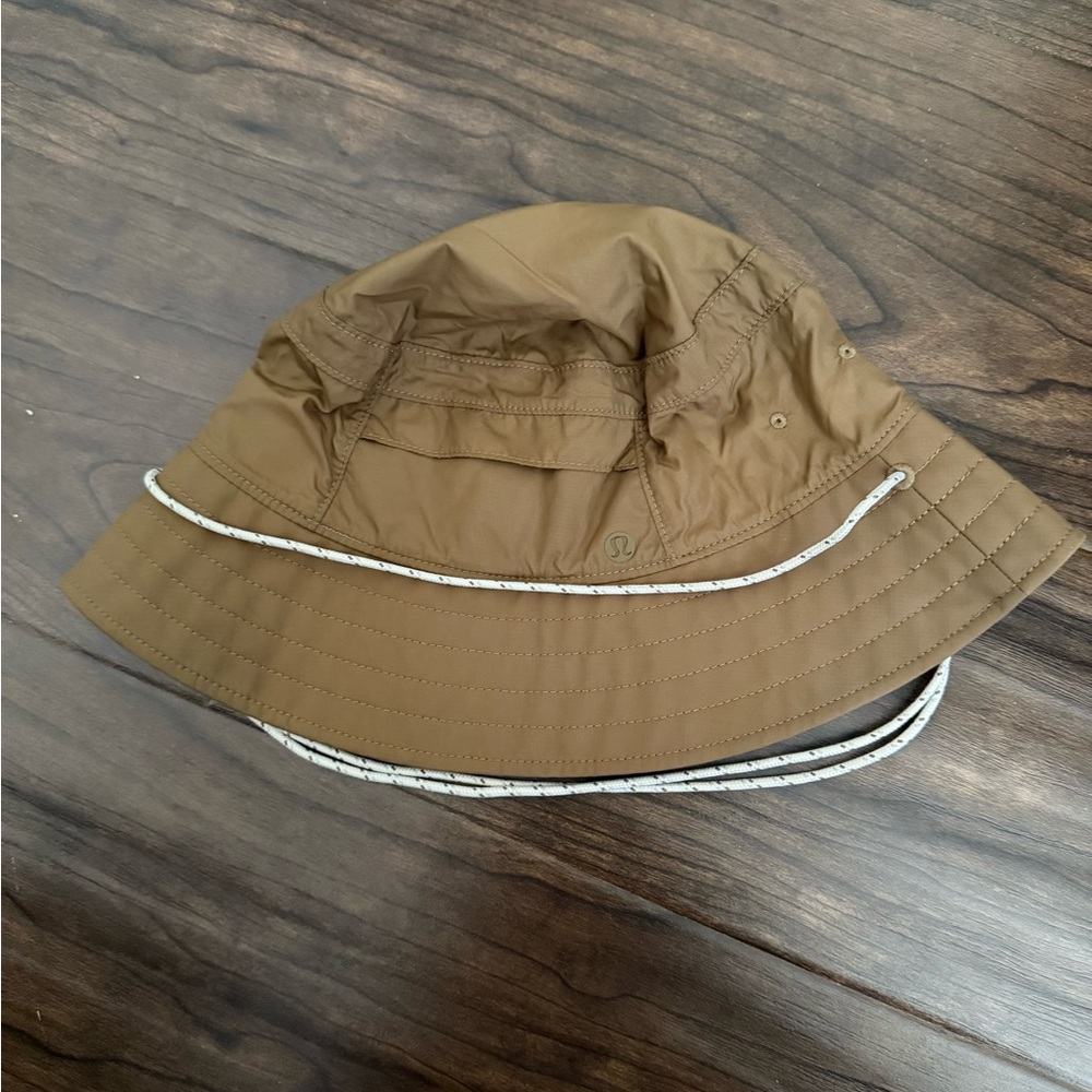 Lululemon Patch Logo Bucket Hat - image 5